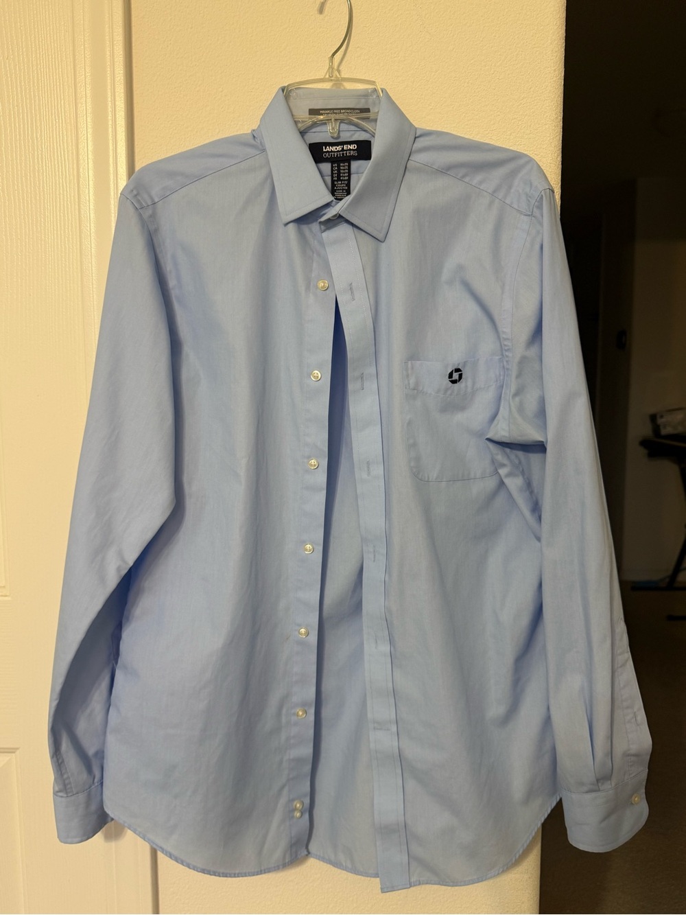 Chase Lands' End Men's Light Blue Button-Down Dress Shirt